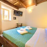 Stone Mill House Vila *