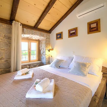 Stone Mill House Vila