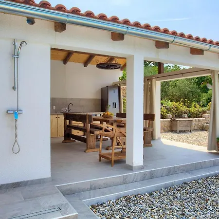 Stone Mill House Vila *