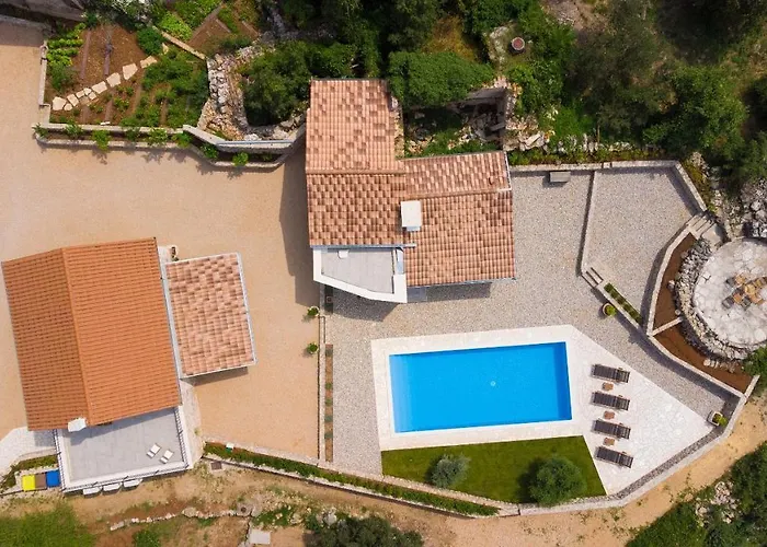 Stone Mill House Vila *