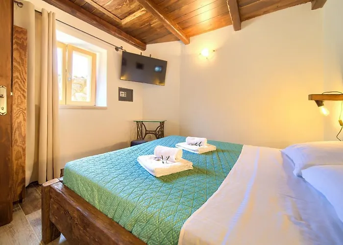 Stone Mill House Villa *