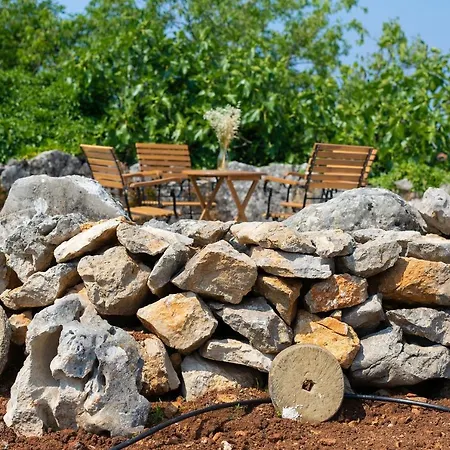 Stone Mill House Vrh (Krk)